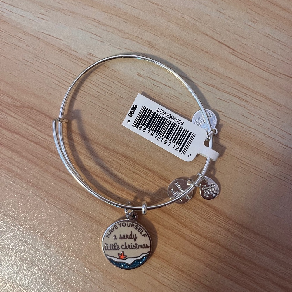 Used Alex and Ani
